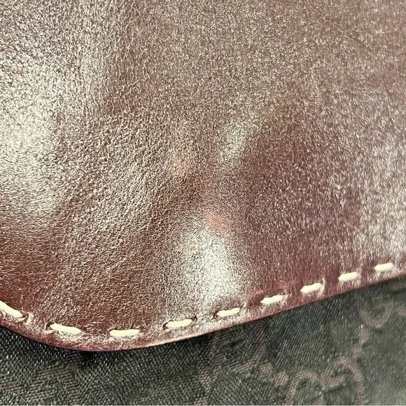 GUCCI AUTHENTIC HOBO BAG - Picture 7 of 9